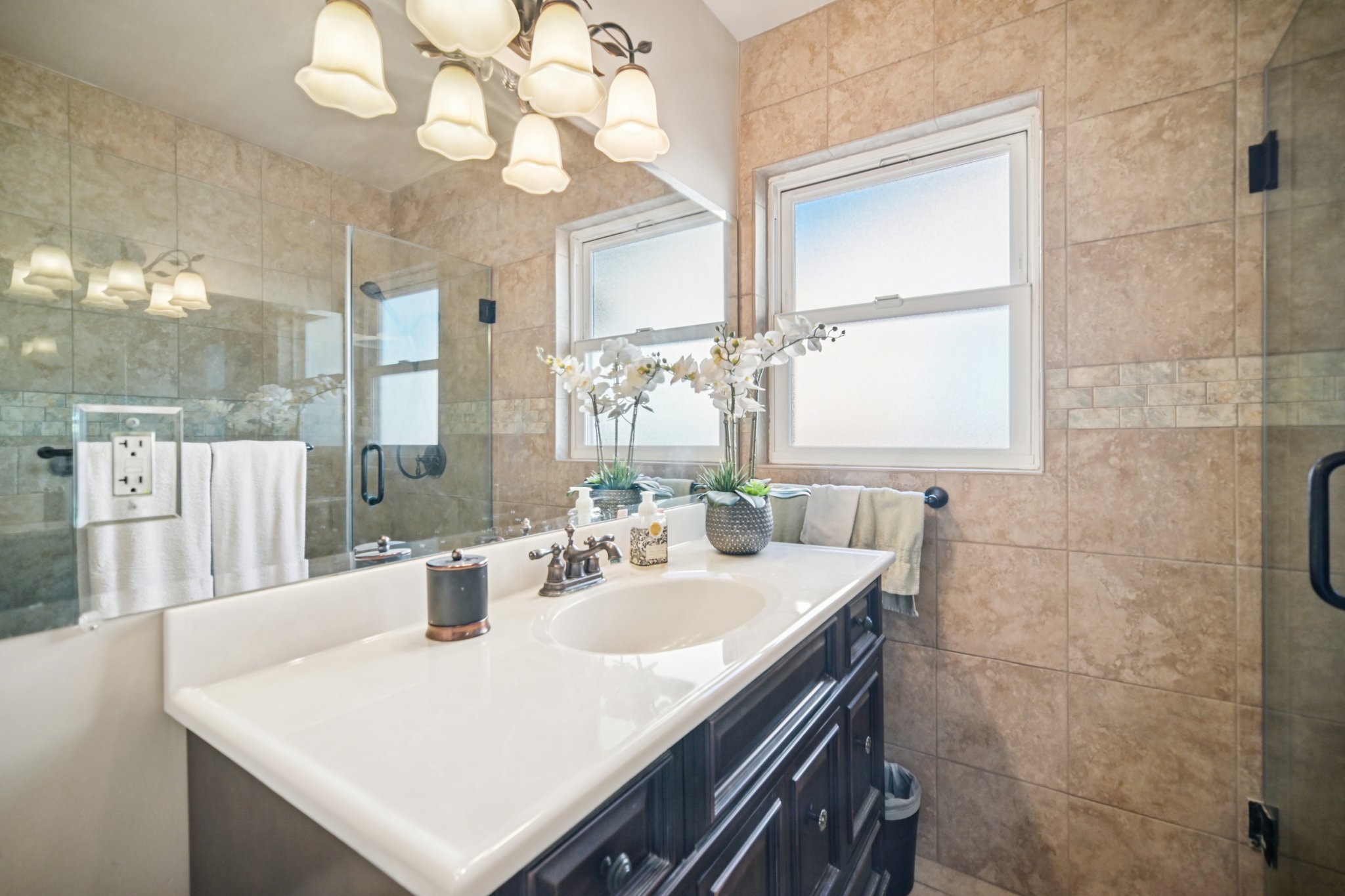 N Rose St-S3101-018.jpg