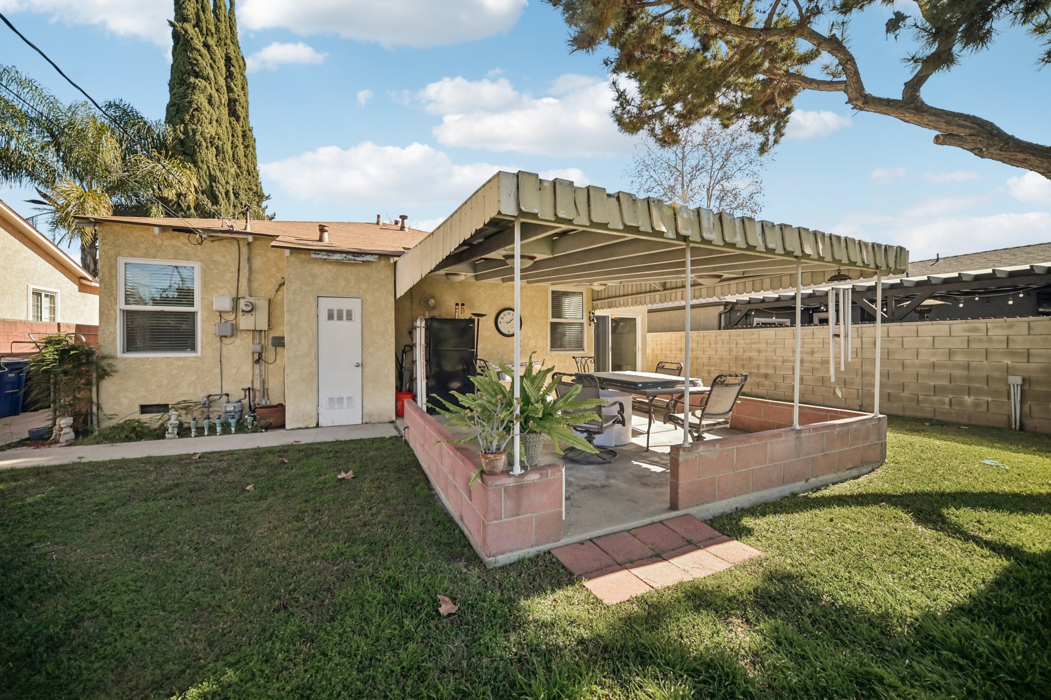 N Rose St-S3101-025.jpg