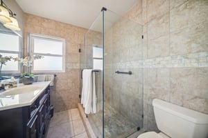 N Rose St-S3101-017.jpg