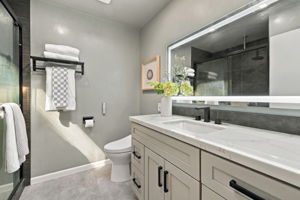  Photo 40