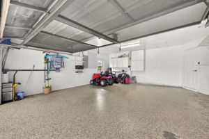 Garage 2