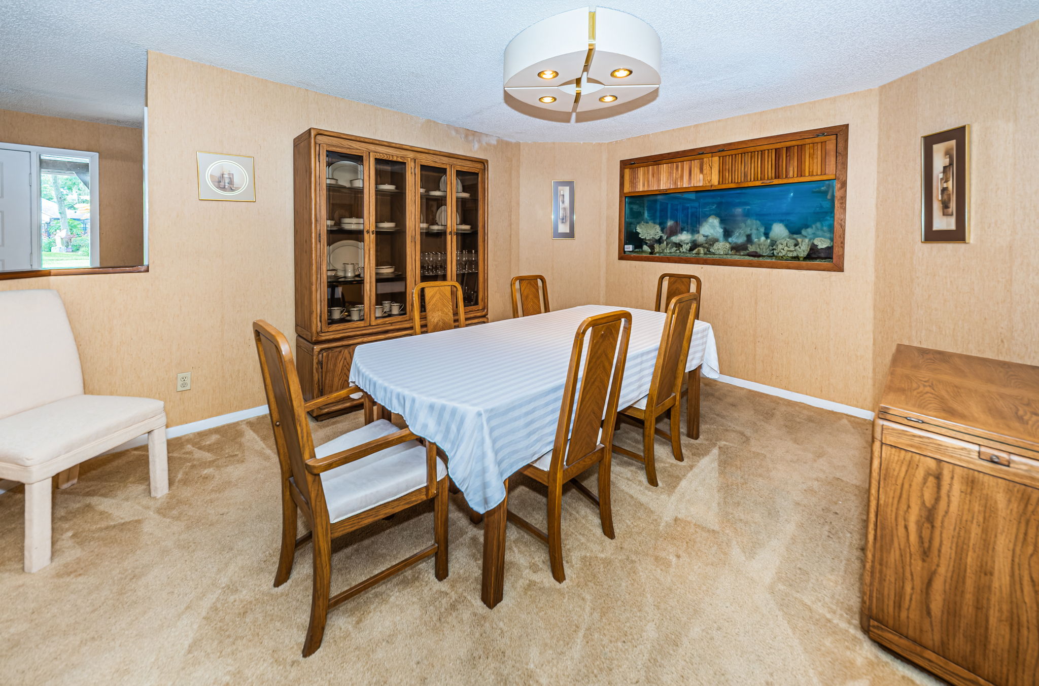 Dining Room1-2