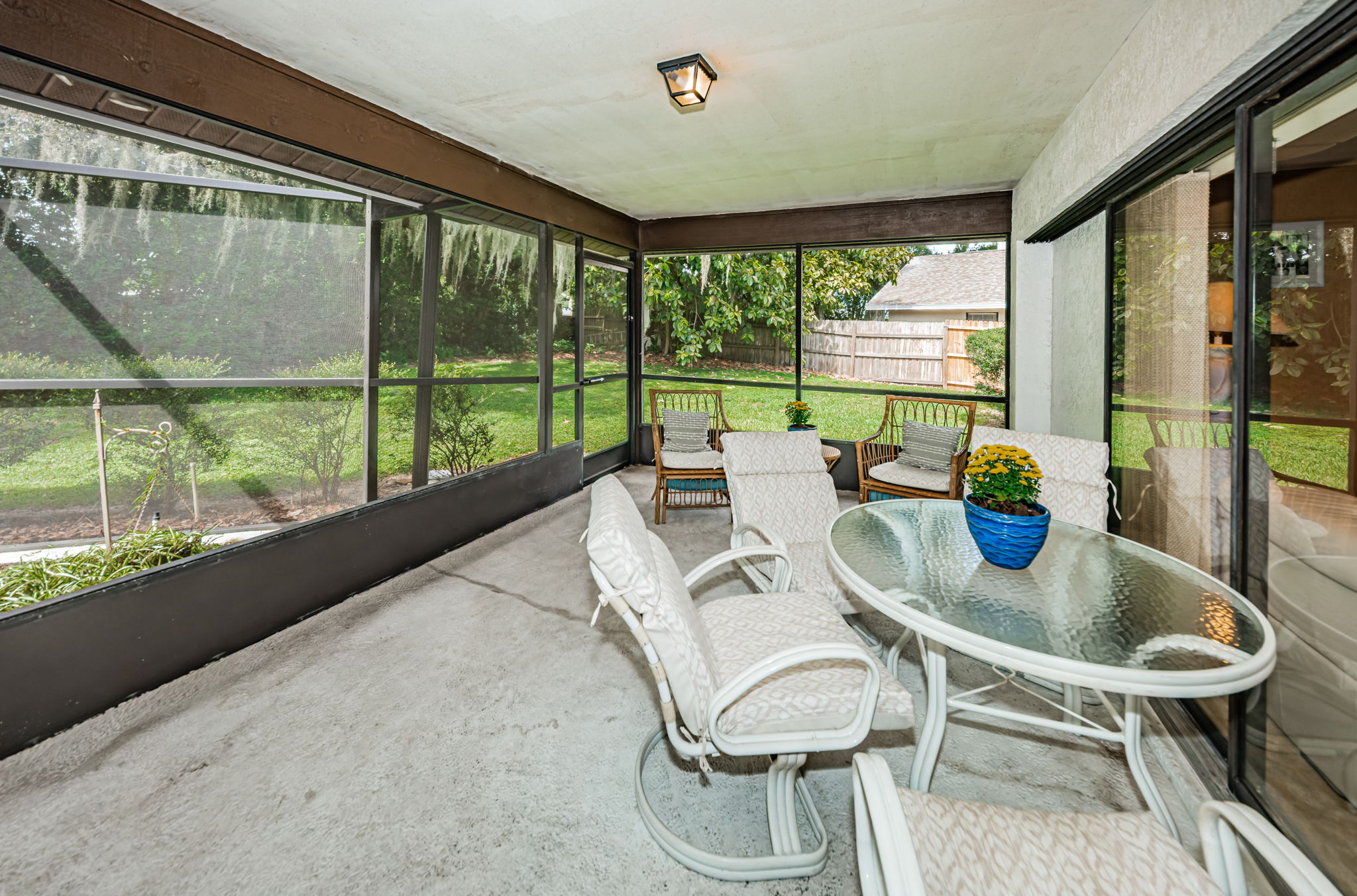 Lanai1-2