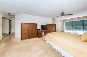 Master Bedroom1b