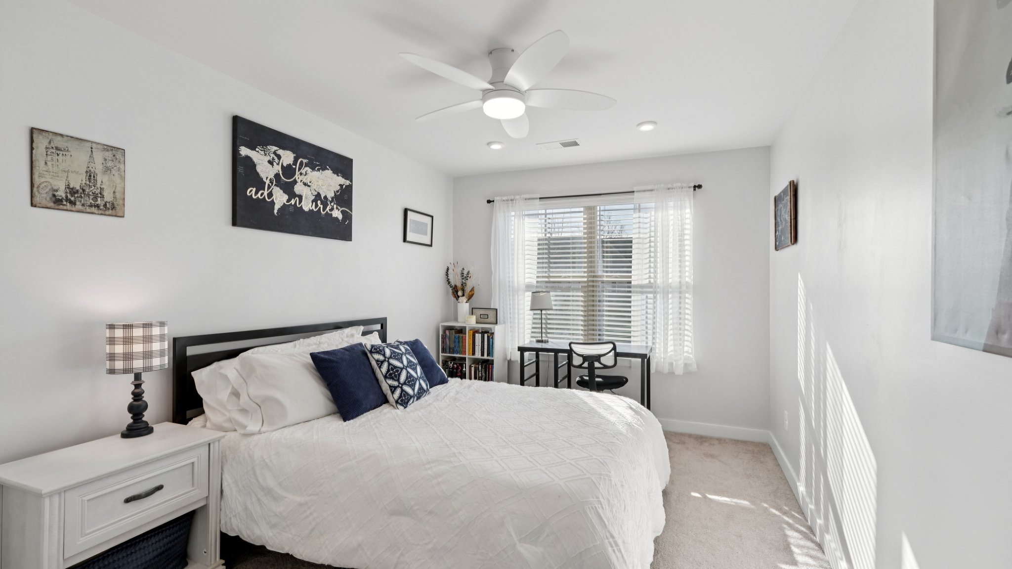 Beacon Dr unit c-S2312-035.jpg