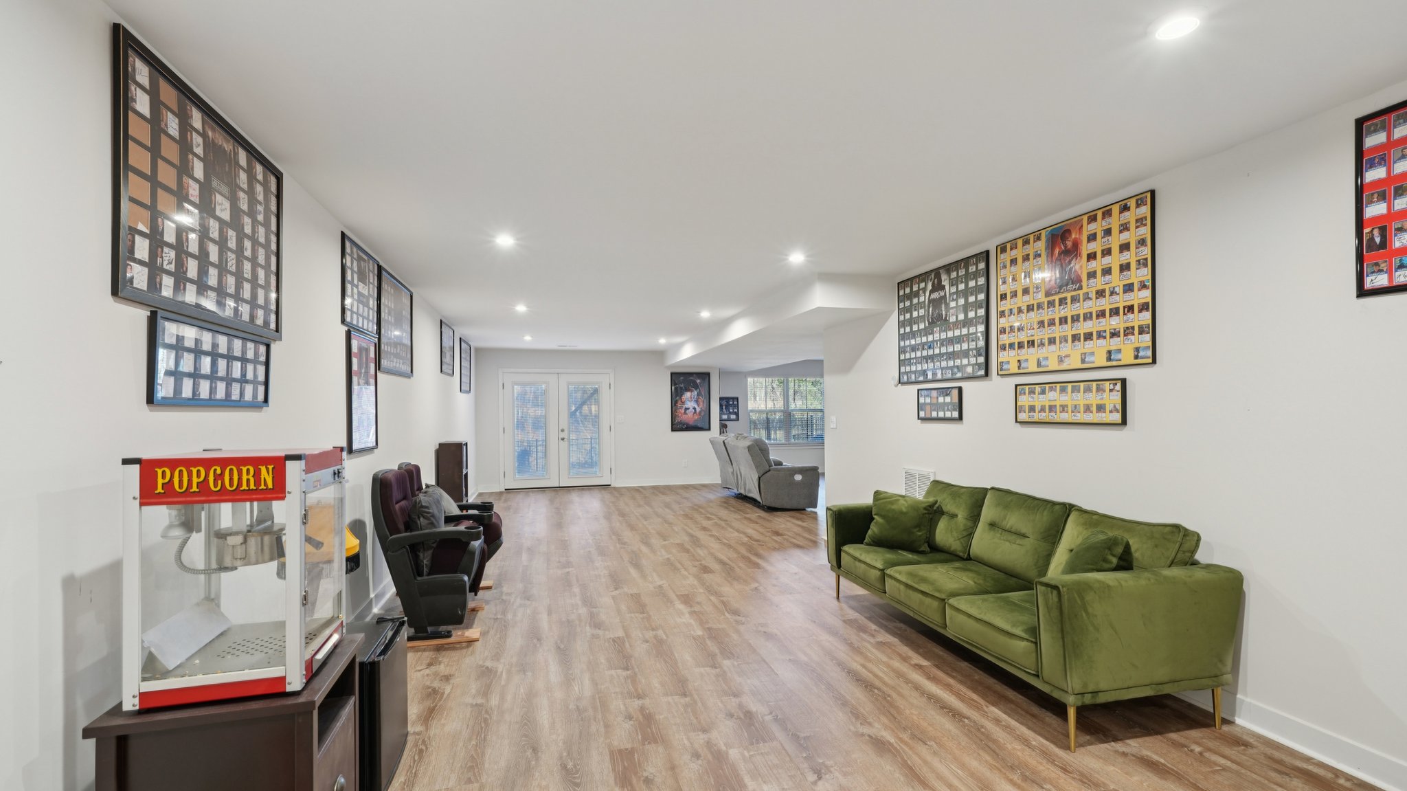 Beacon Dr unit c-S2312-044r.jpg