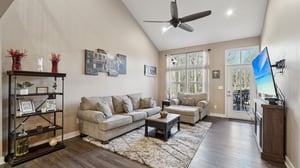 Beacon Dr unit c-S2312-007.jpg