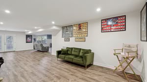 Beacon Dr unit c-S2312-045r.jpg