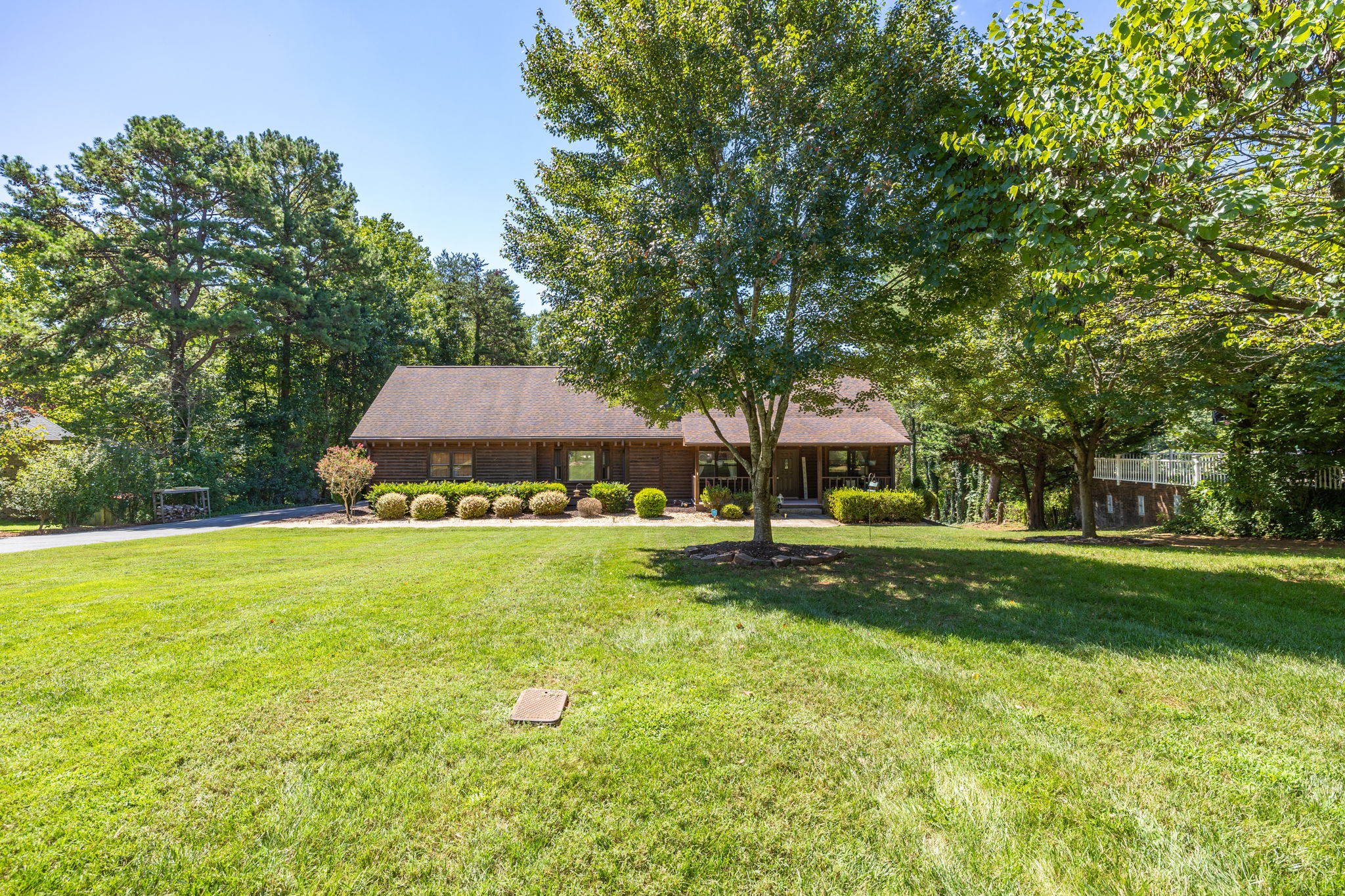 146 brookdale Dr-2