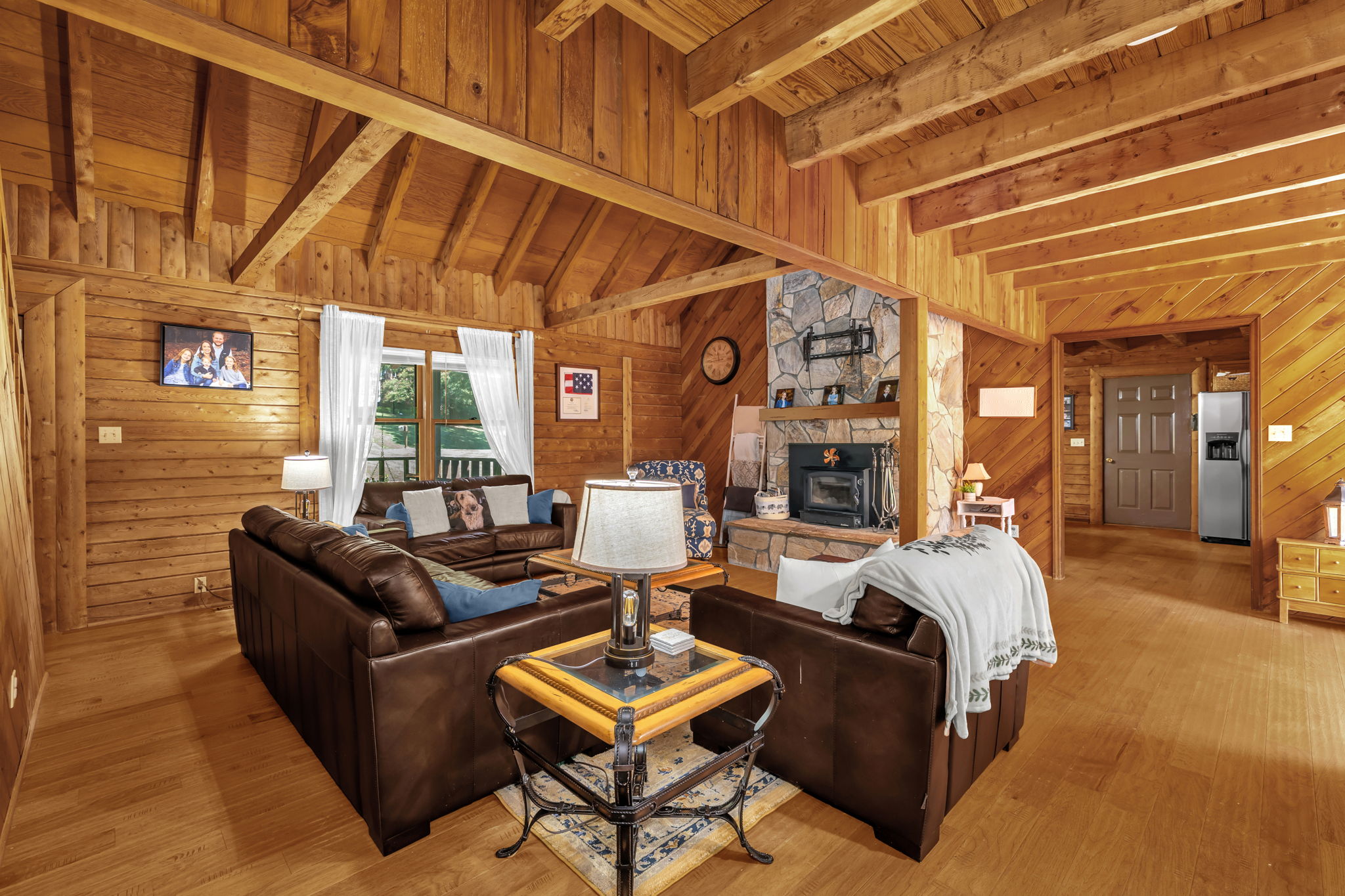 146 brookdale Dr-8