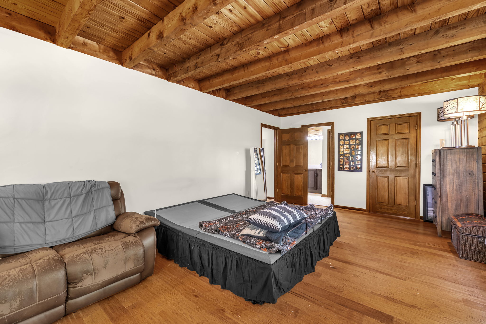 146 brookdale Dr-20