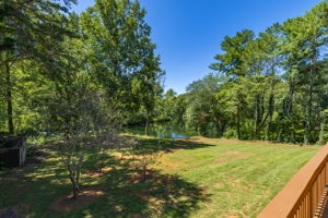 146 brookdale Dr-40