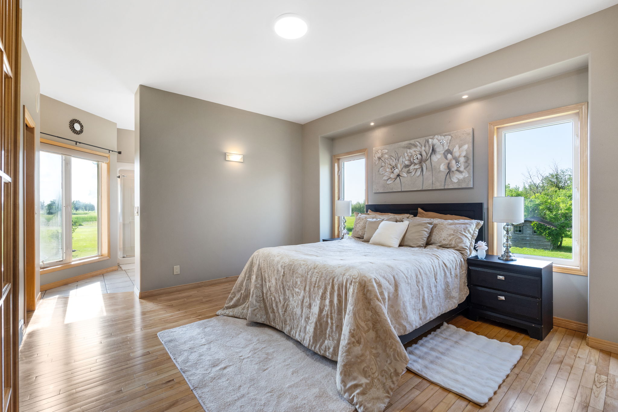 146 Burns Rd - Interior-16
