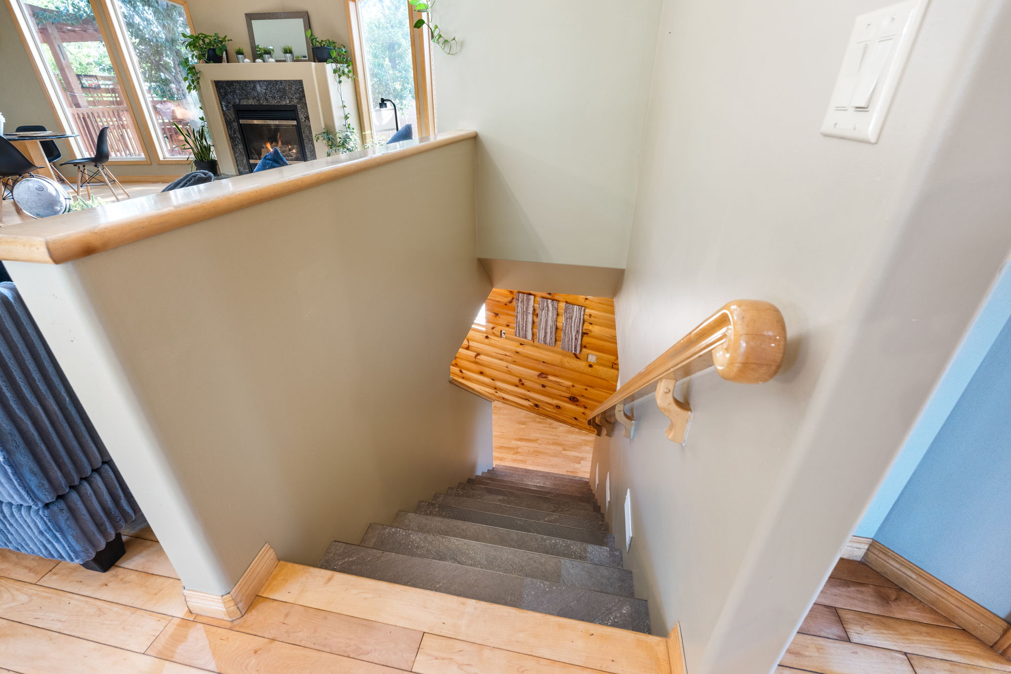 146 Burns Rd - Interior-24