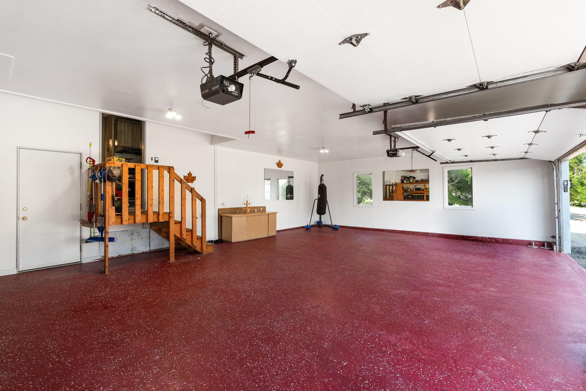 146 Burns Rd - Interior-38