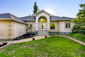 146 Burns Rd - Exterior-3