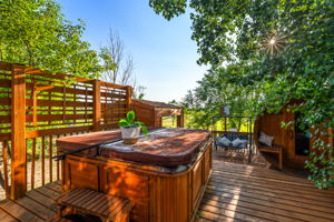 146 Burns Rd - Exterior-9