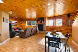 146 Burns Rd - Interior-28