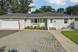 Livingston St-S0307-001.jpg