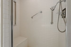  Photo 45