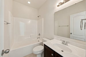  Photo 46