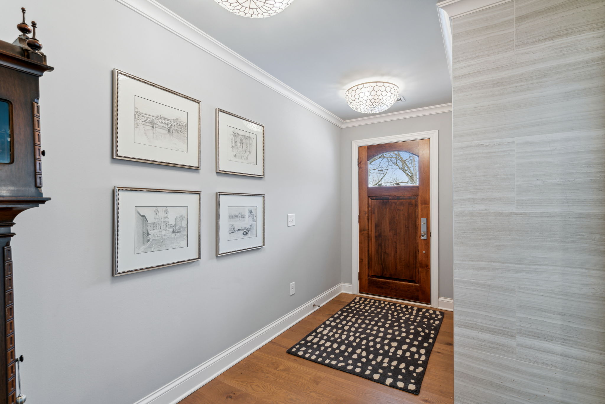 08_Interior