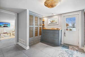 27_Interior