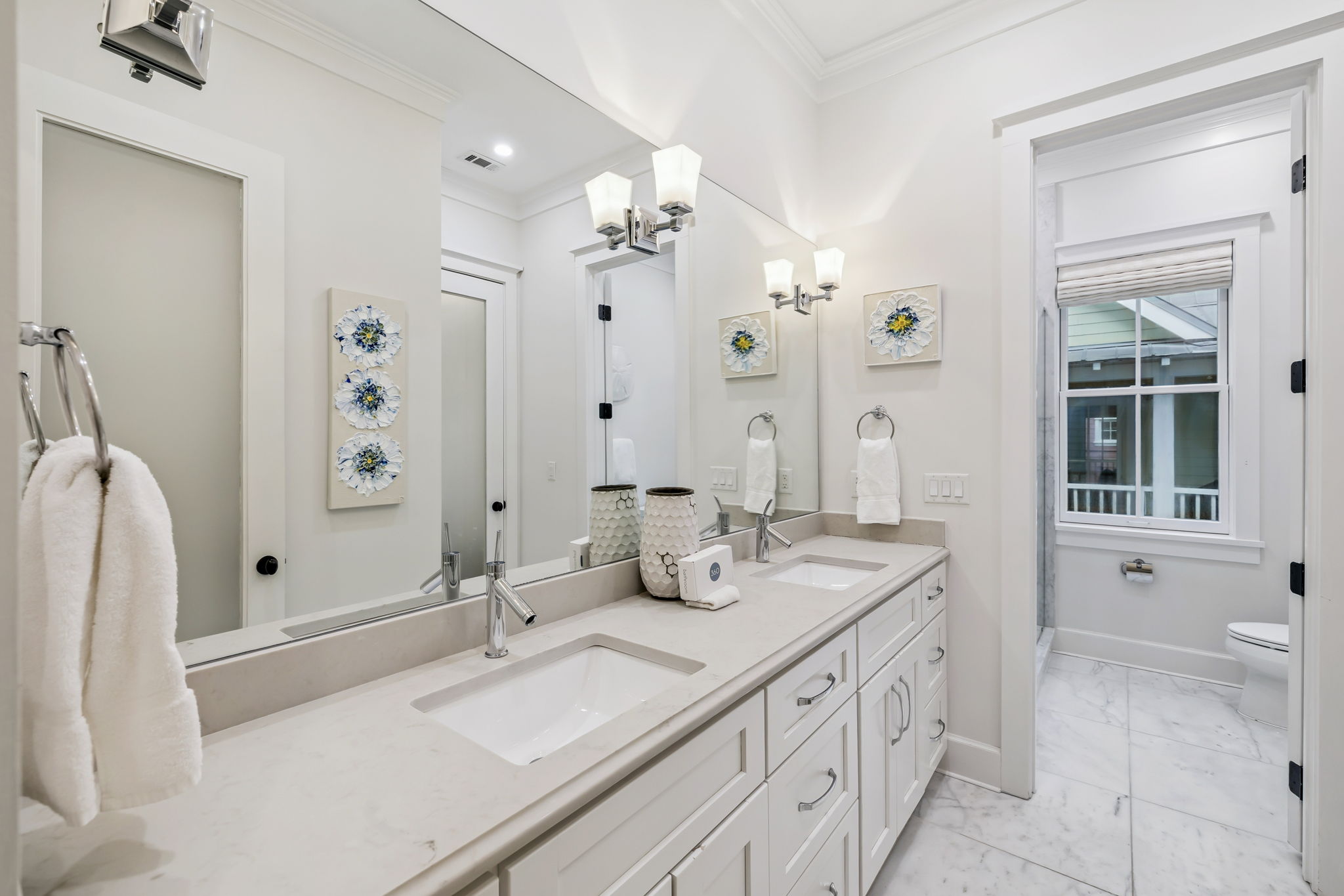 Array_146SilverLaurelWay-39