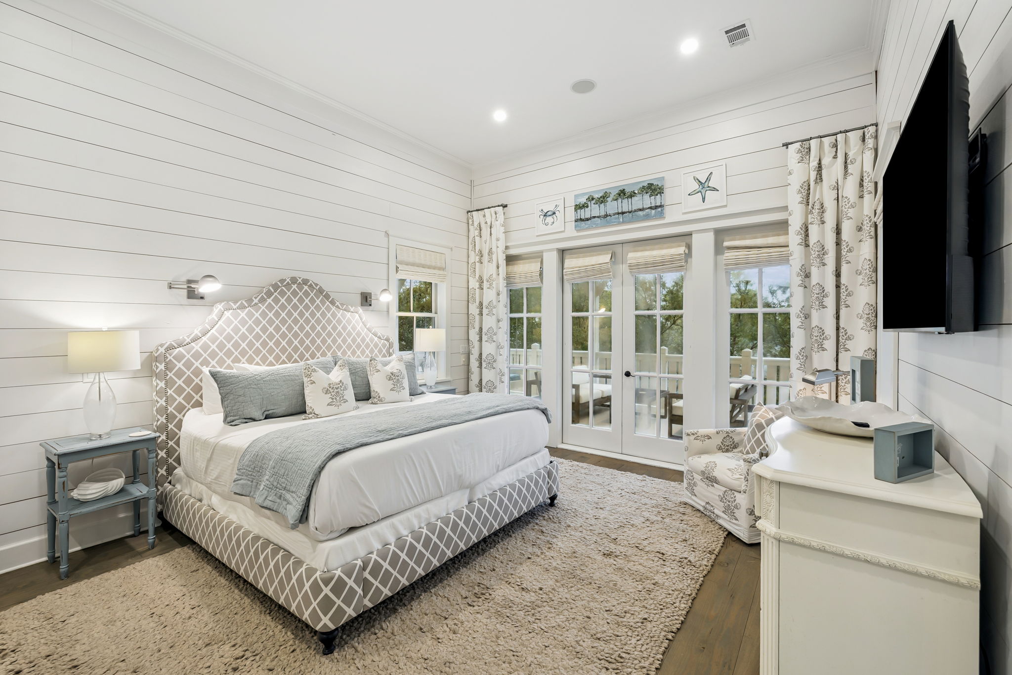 Array_146SilverLaurelWay-44