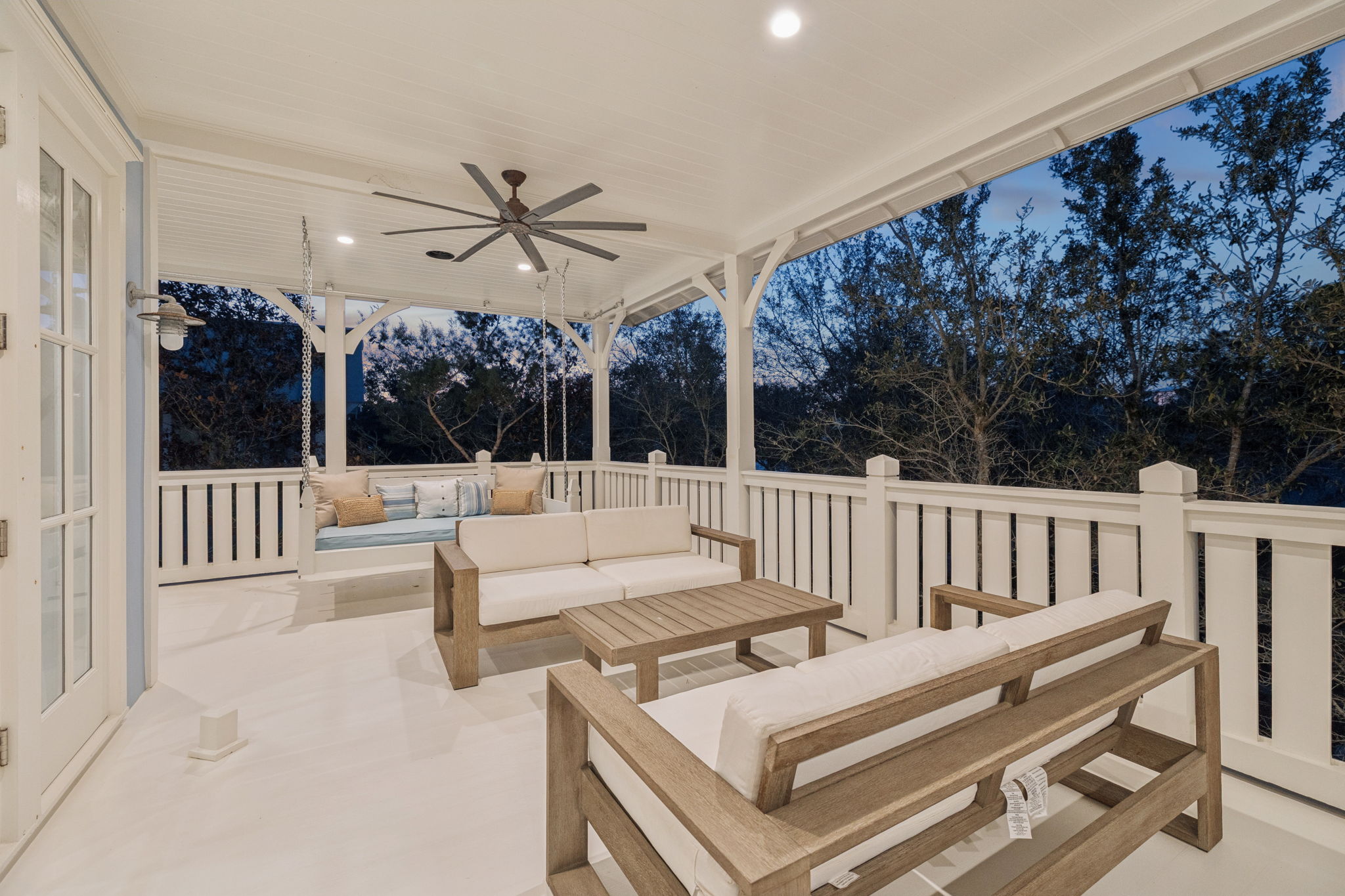 Array_146SilverLaurelWay-69