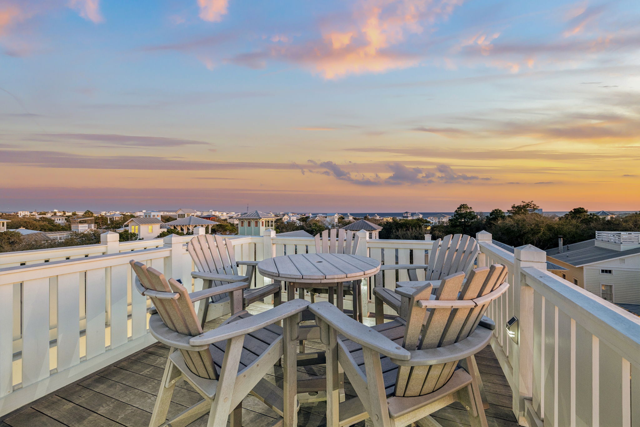 Array_146SilverLaurelWay-71