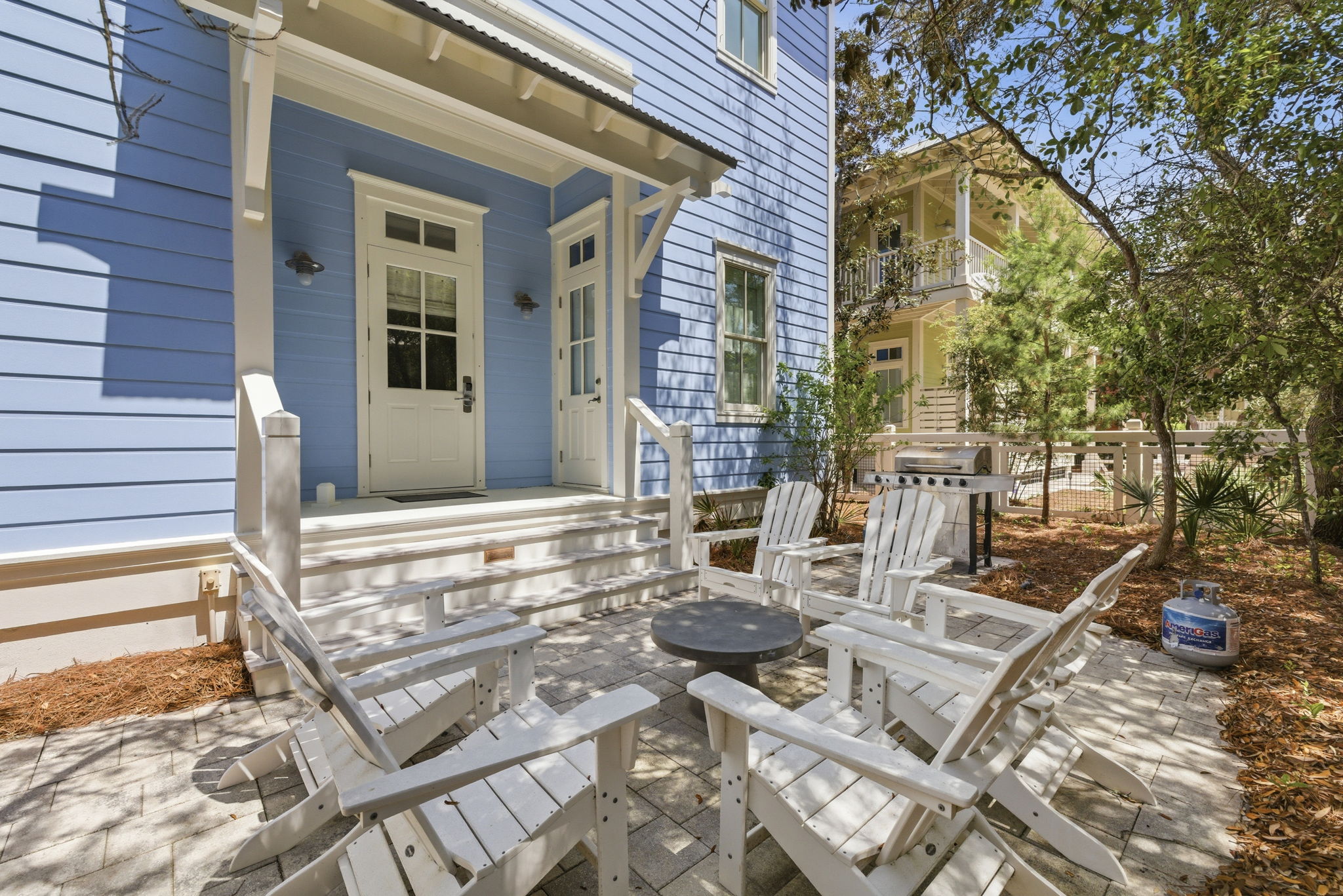 Array_146SilverLaurelWay-91