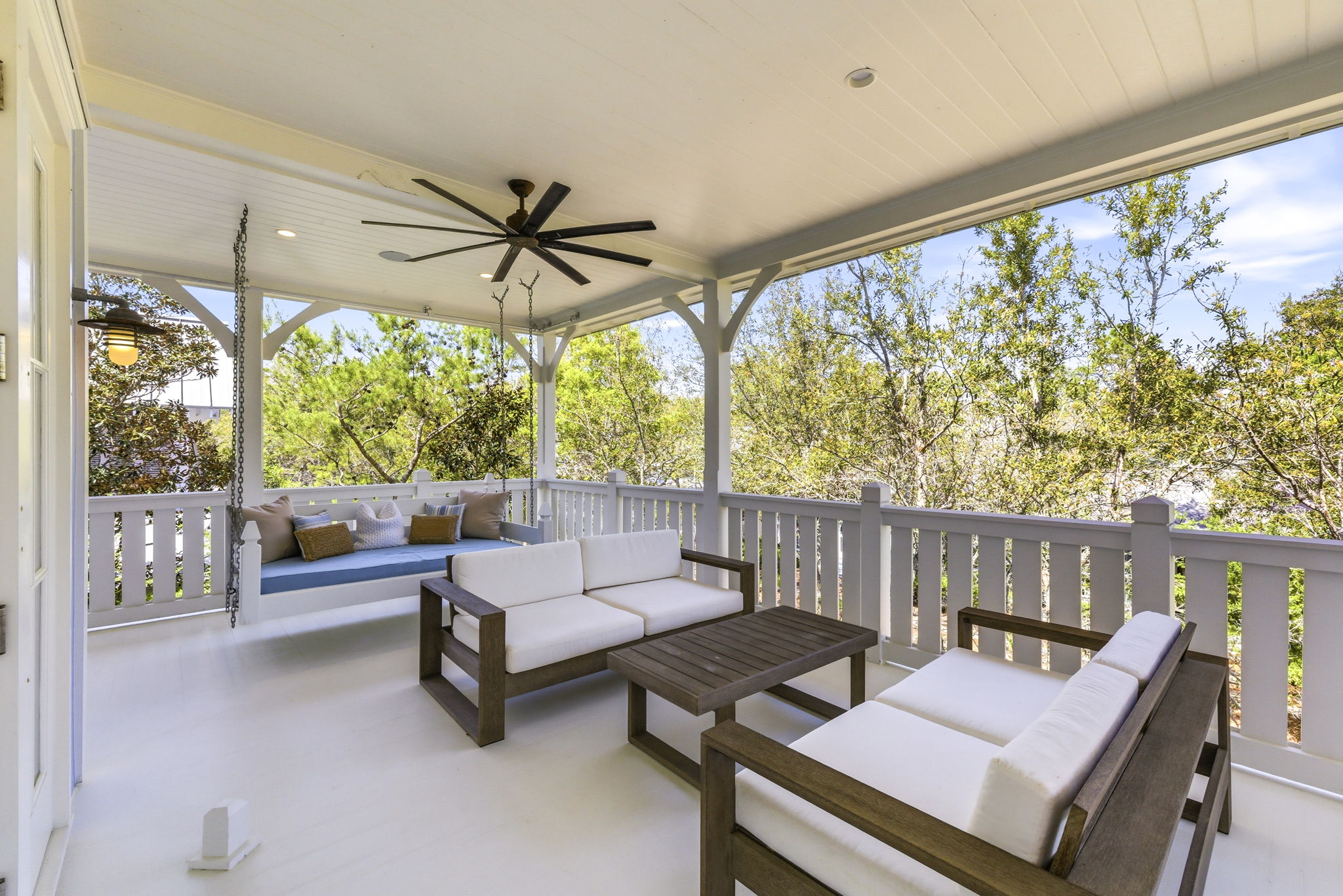 Array_146SilverLaurelWay-99