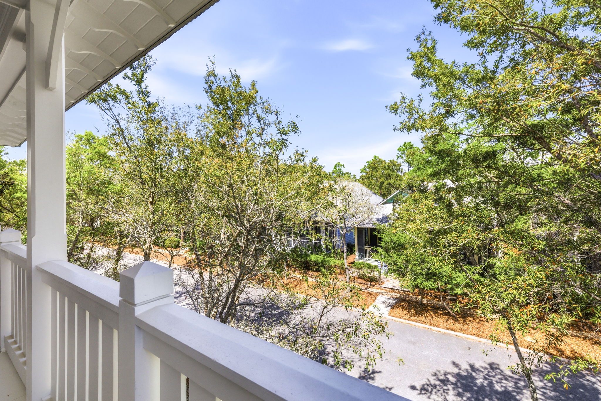 Array_146SilverLaurelWay-103