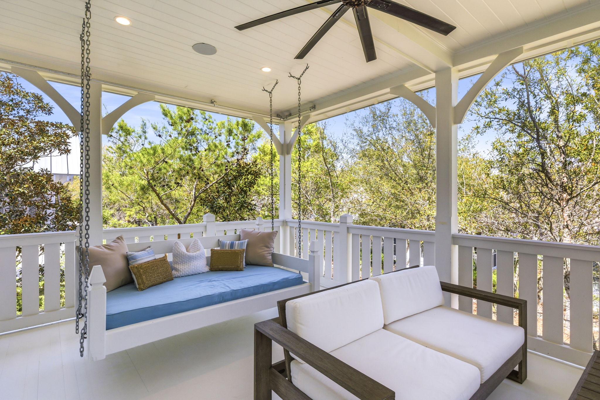 Array_146SilverLaurelWay-104