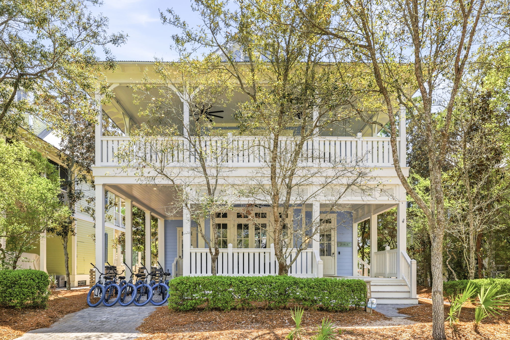 Array_146SilverLaurelWay-115