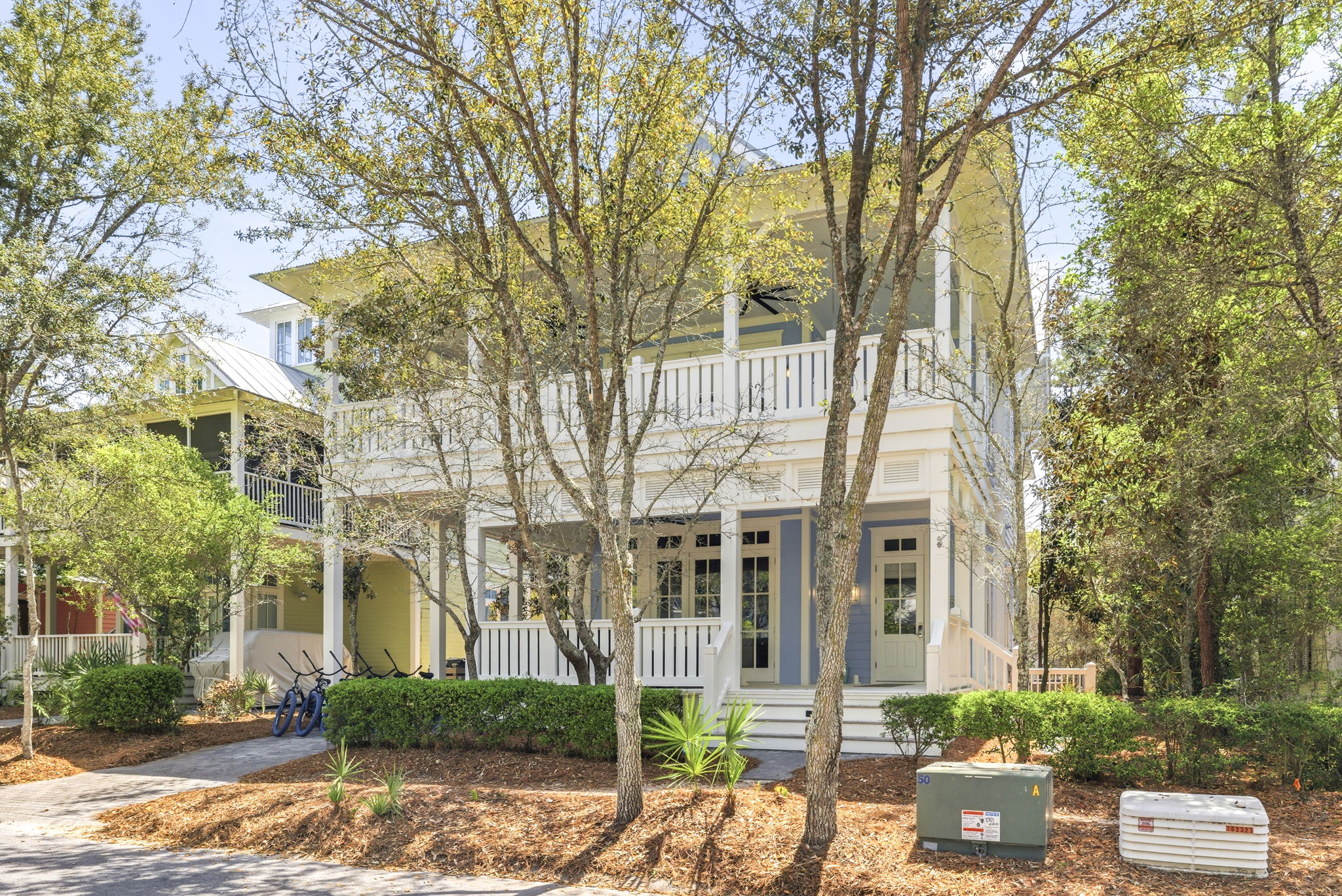 Array_146SilverLaurelWay-116