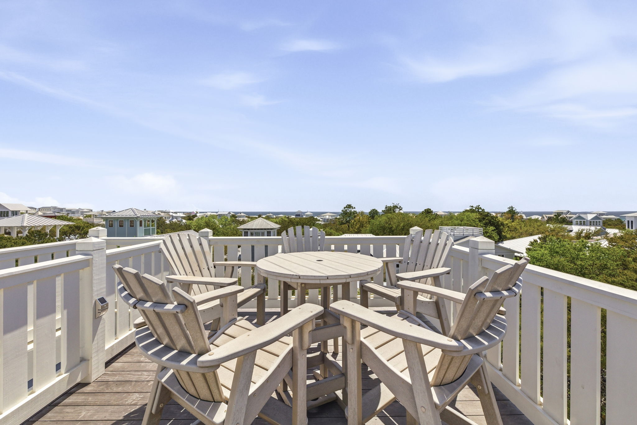 Array_146SilverLaurelWay-122