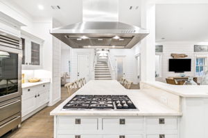 Array_146SilverLaurelWay-21