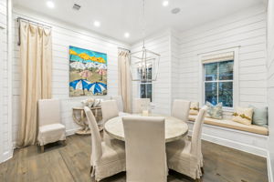 Array_146SilverLaurelWay-25