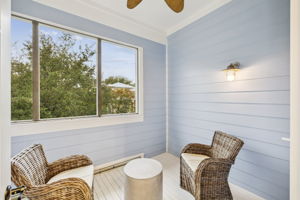 Array_146SilverLaurelWay-40