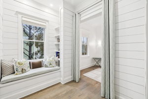 Array_146SilverLaurelWay-51