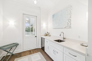 Array_146SilverLaurelWay-52