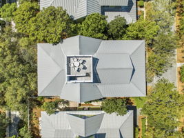 Array_146SilverLaurelWay-85