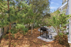 Array_146SilverLaurelWay-88