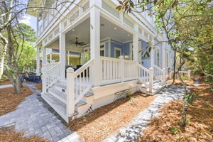 Array_146SilverLaurelWay-117