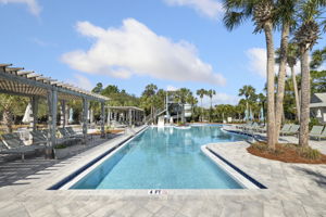 Array_146SilverLaurelWay-128