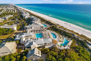 Array_146SilverLaurelWay-129