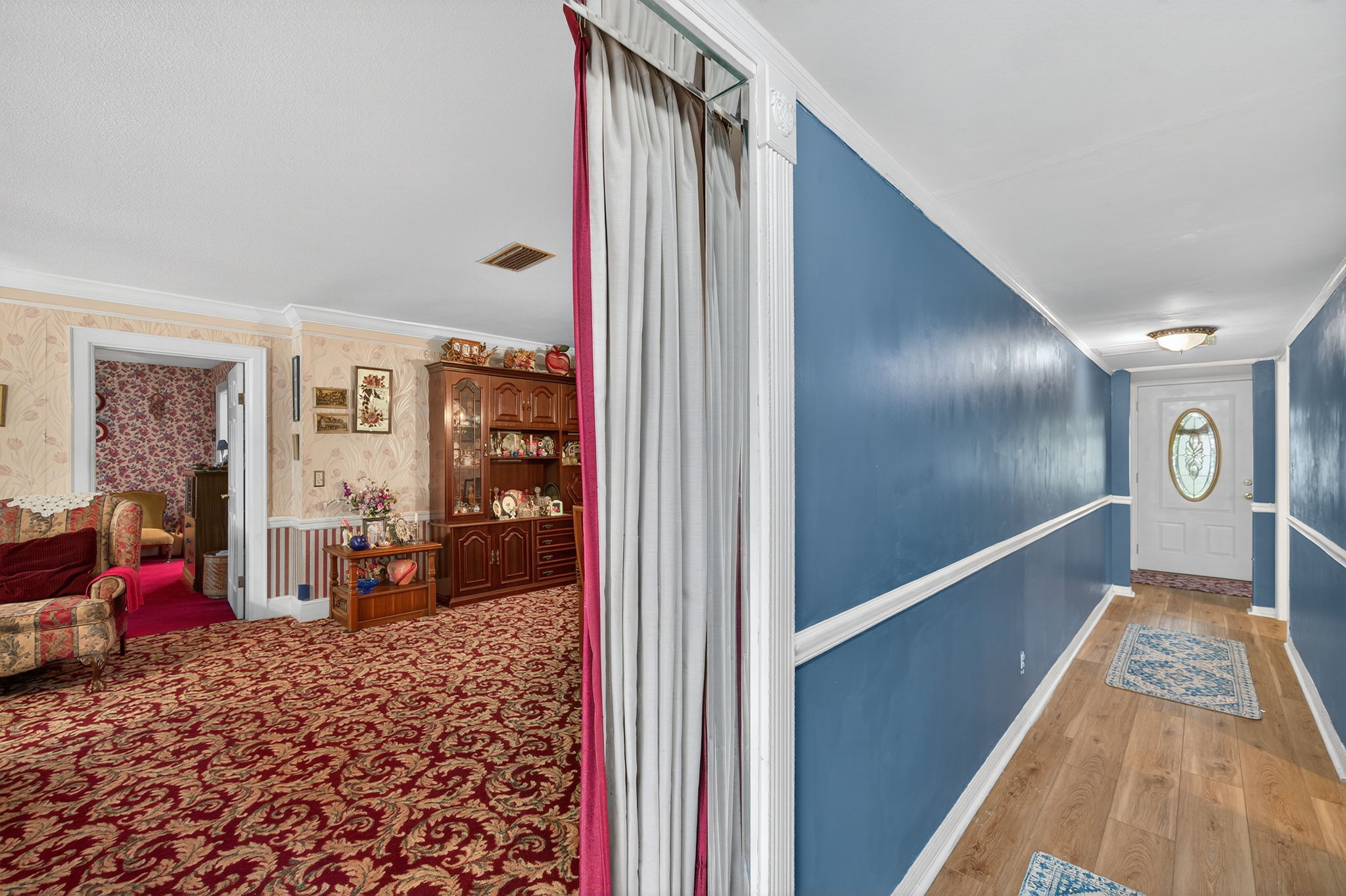Interiors (20)