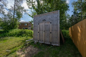  Photo 44